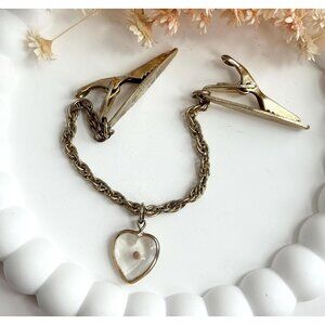 Mustard Seed Set in Heart Shaped Charm Vintage Gold Toned Chainlink Sweater Clip